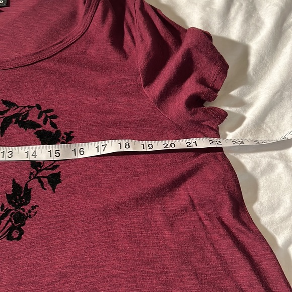 Torrid handkerchief top - Picture 6 of 7